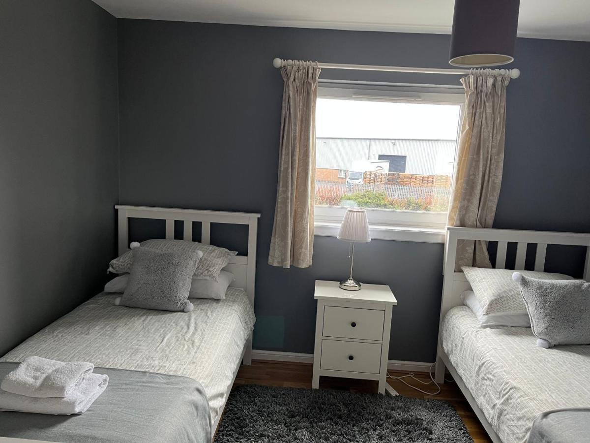 Flat Three, 212 Eaglesham Road, East Kilbride, Glasgow Buitenkant foto